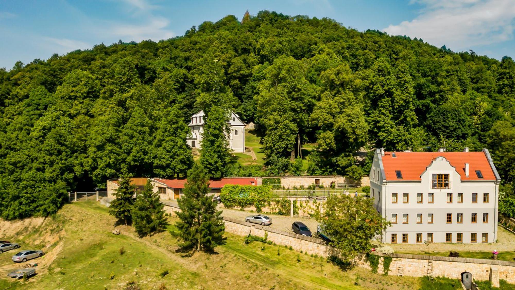 Monte Cuma Uroczysko Pod Zamkiem Grodziec Apartment Zagrodno ภายนอก รูปภาพ