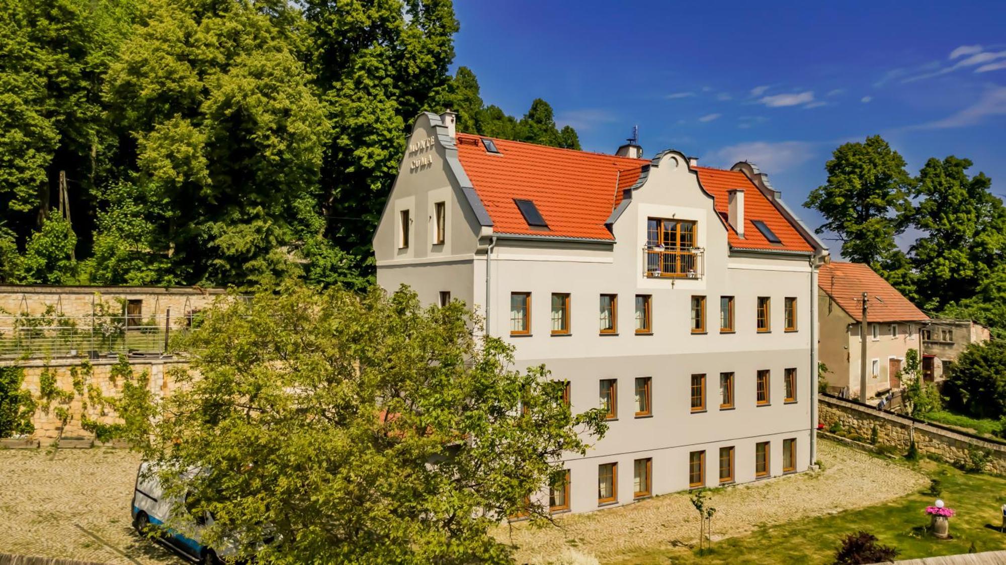 Monte Cuma Uroczysko Pod Zamkiem Grodziec Apartment Zagrodno ภายนอก รูปภาพ